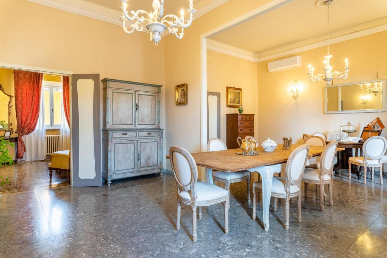 Villa De Maestri - With Elevator Since September 2025 Лука Екстериор снимка