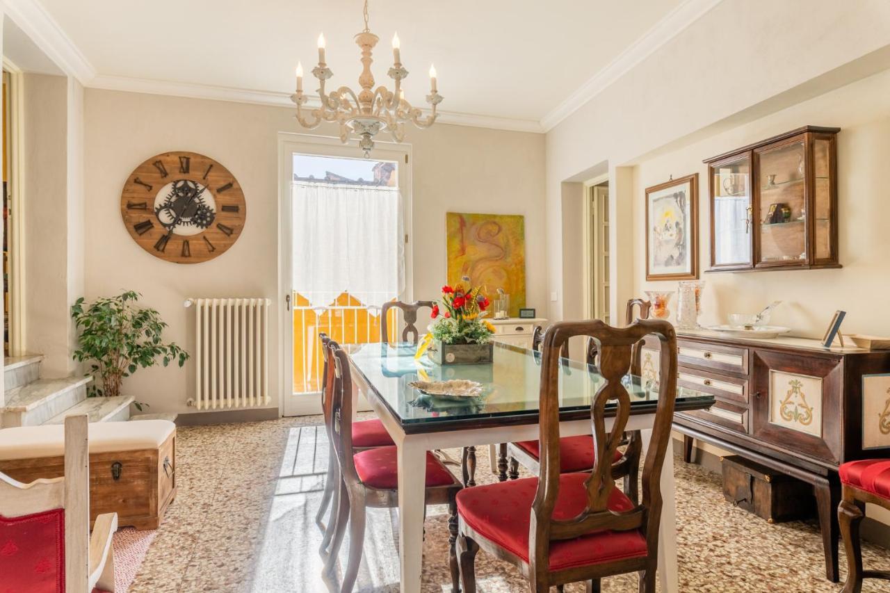 Villa De Maestri - With Elevator Since September 2025 Лука Екстериор снимка